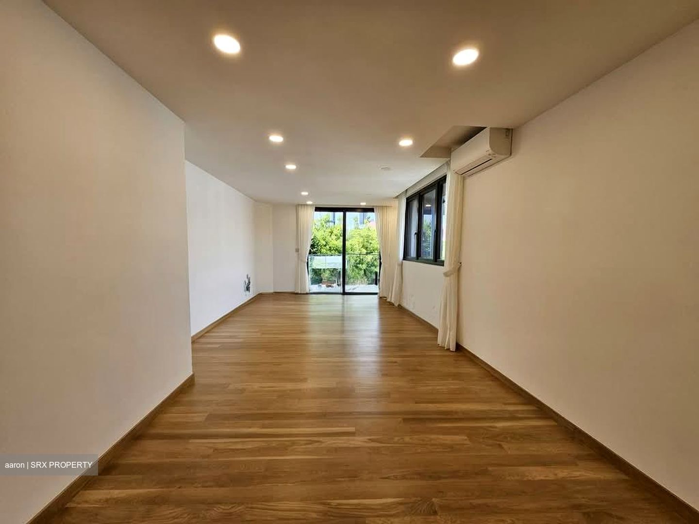 Fernhill Road (D10), Semi-Detached #577020261
